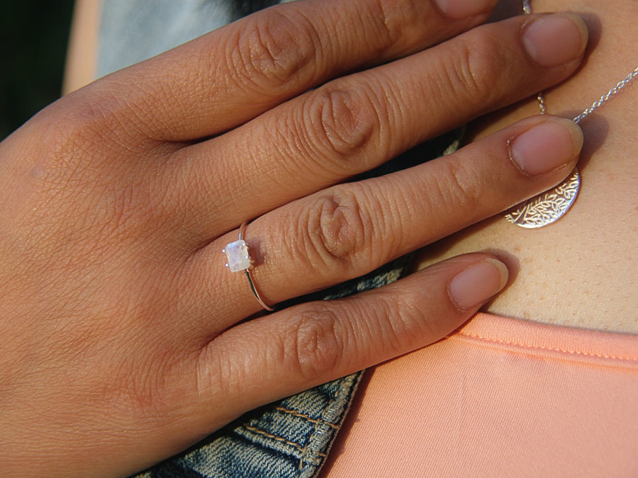 Inner Knowing Ring in Rainbow Moonstone+ Sterling Silver
