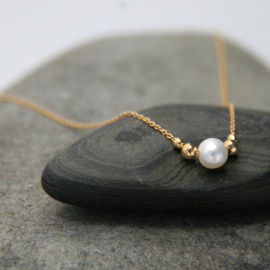 Pearl & Gold Bead Necklace – Grace & Balance