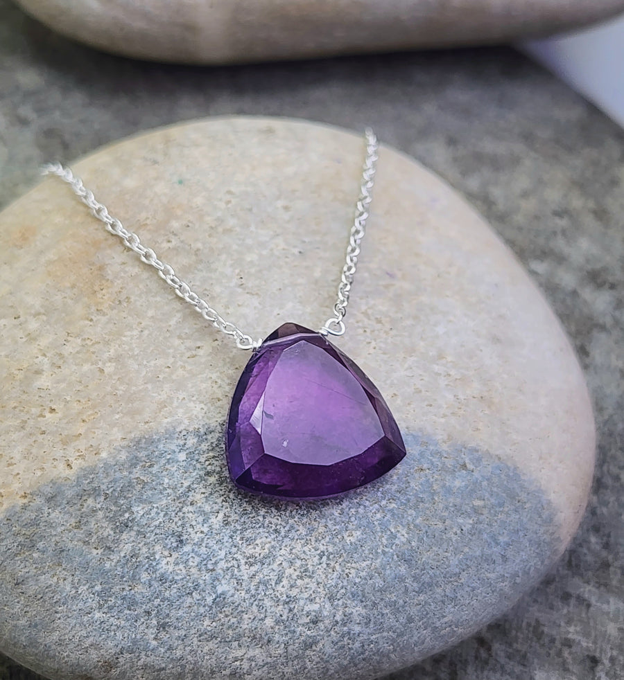 Amethyst Affirmation Triangle Necklace "Gratitude"