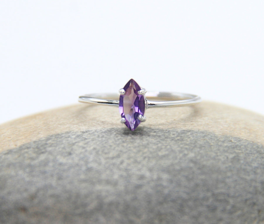 Amethyst Elipse Ring in Sterling Silver -Clarity + Intuition