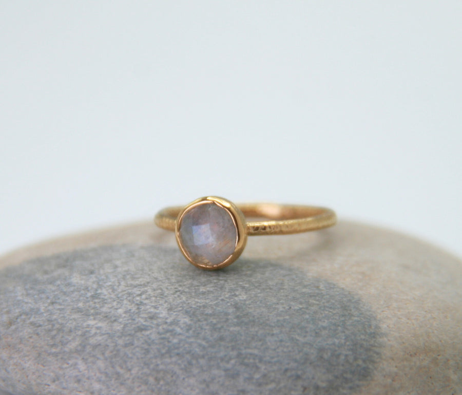 Rainbow Moonstone Ring in Gold - Intuition